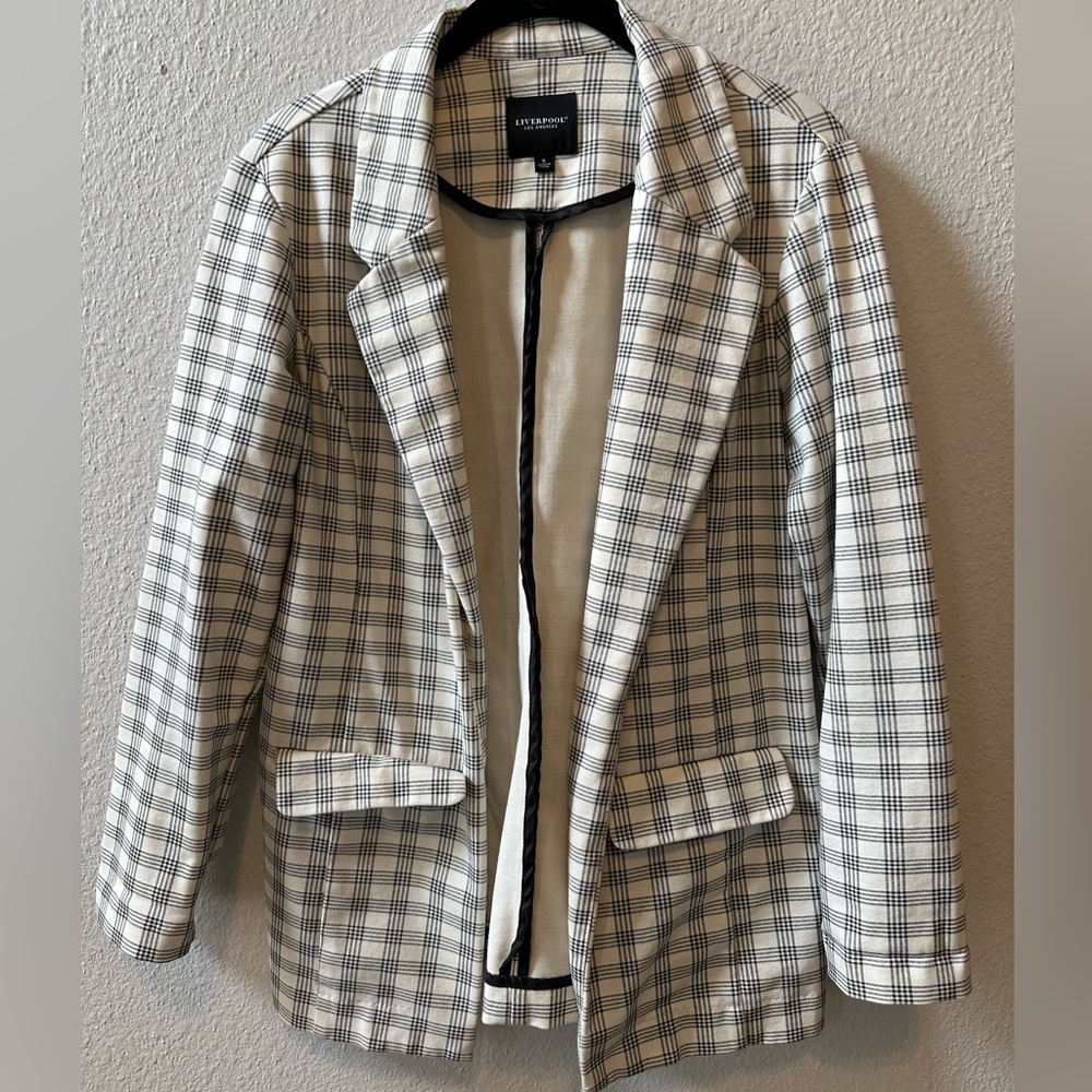 LIVERPOOL Women’s Black and White Plaid Blazer Size Small